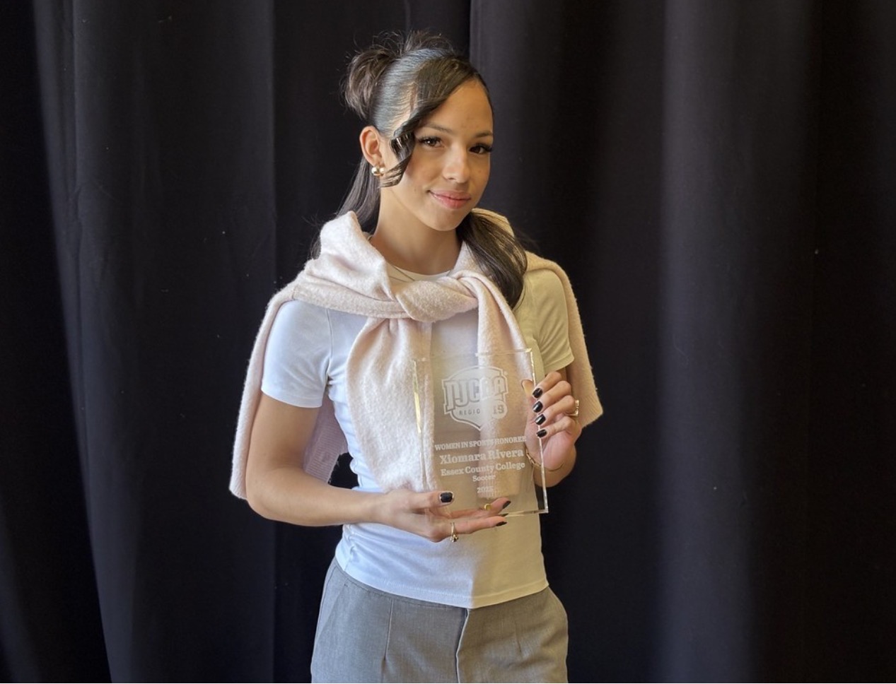 Rivera Named Essex Female Athlete of the Year at Region 19 Women in Sports Event